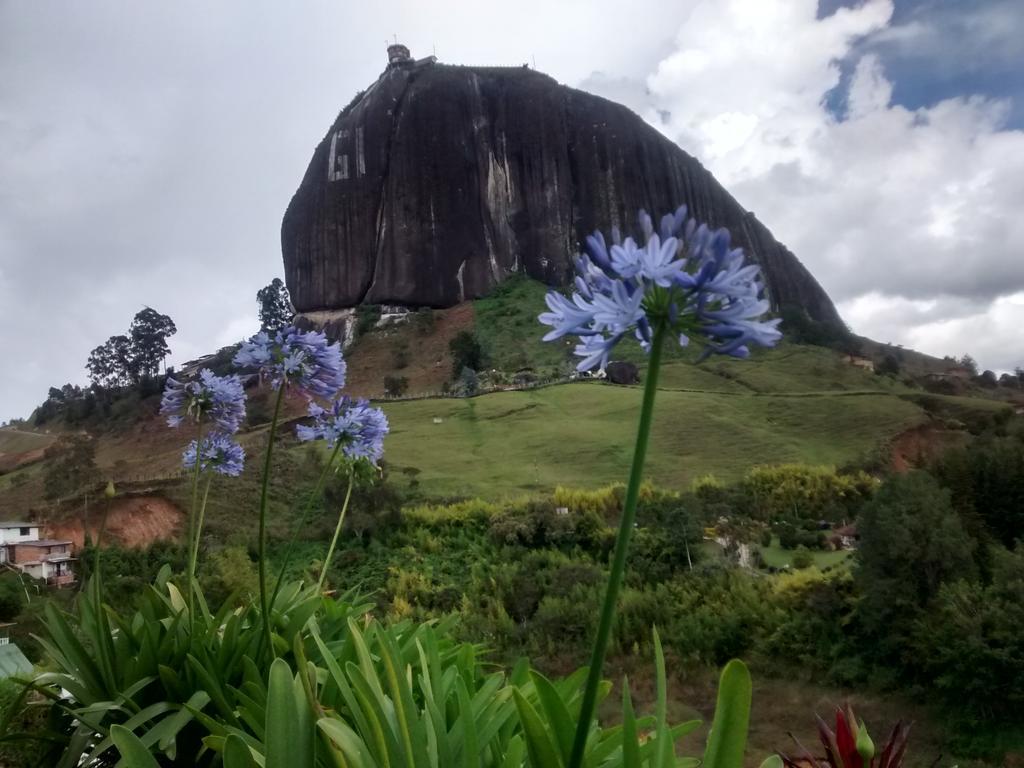 Casa Galeria Guatape Villa Exteriör bild